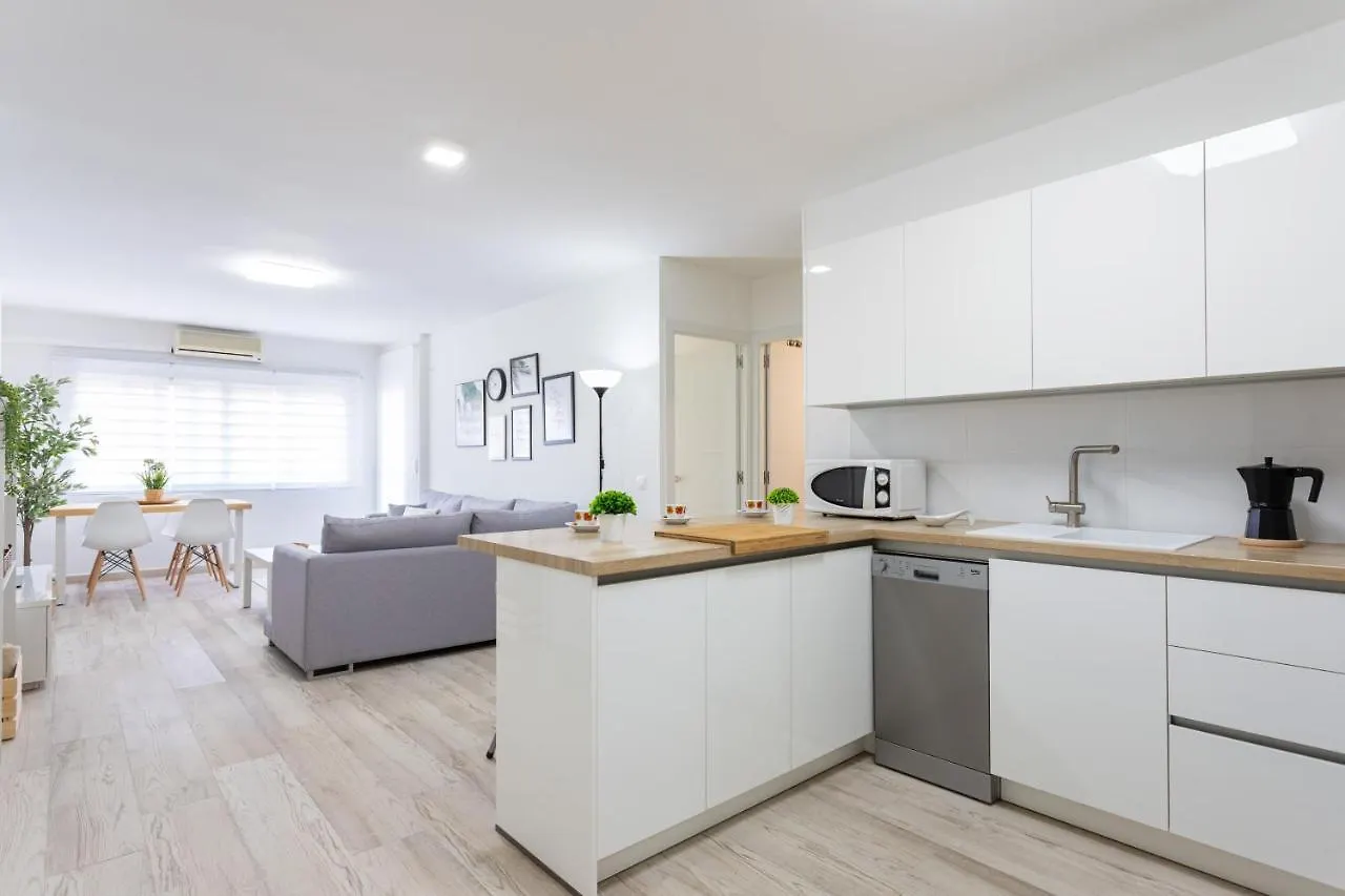 Arena Apartment By Ghr Rentals Fuengirola